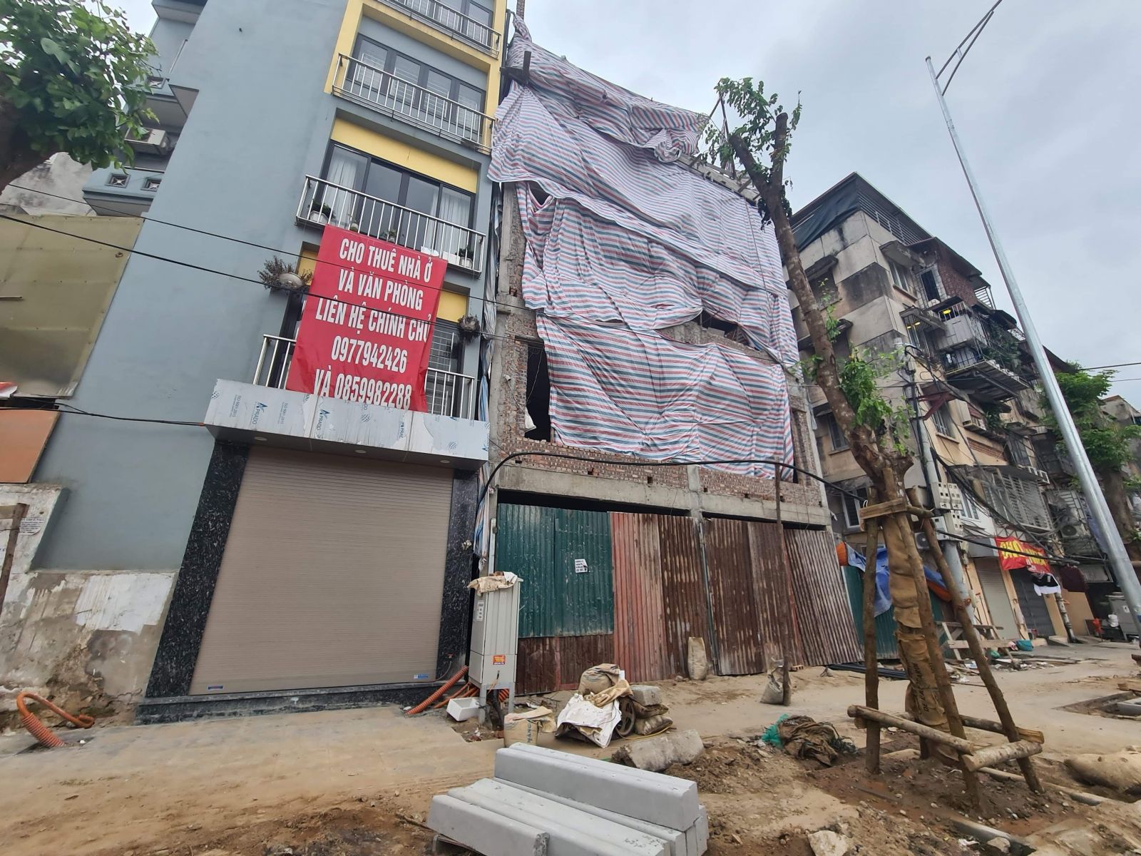 Hà Nội: Công trình 189 Minh Khai có ''vi phạm'' trật tự xây dựng?
